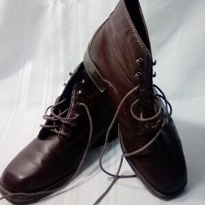 Cobbie Cuddlers woman's shoes